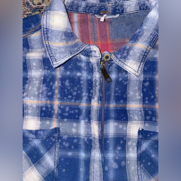 Free People Plaid Flannel Distressed/Deconstructed Stud Jacket/Shacket Size L - Picture 10 of 14